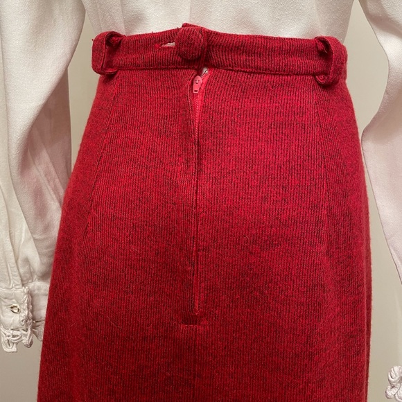 Vintage Column Skirt Buttons Down Back Slit - Picture 8 of 17